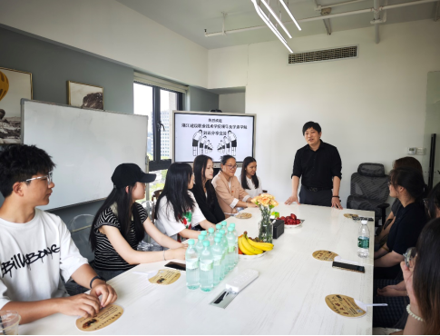 遵从本心，执着奋进——校友零距离、实践创...